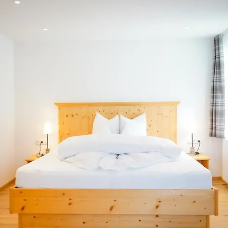 Astrid בית הארחה