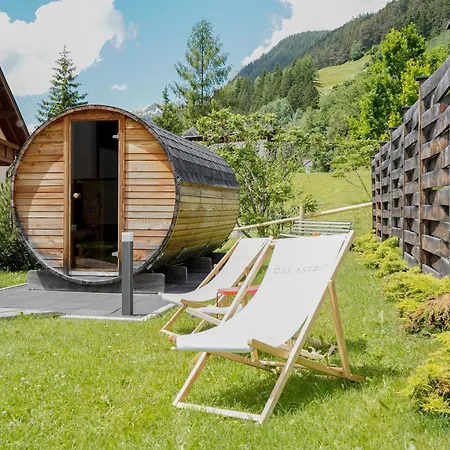 בית הארחה Astrid פרטנאו